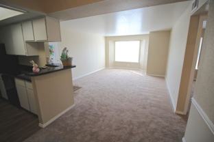 9821 Wornall Rd - Photo 1 of 1