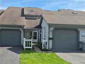 435 Summerhaven Dr N - Photo 1 of 1