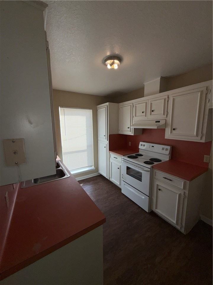 6543 Long Meadow Dr - Photo 3 of 8