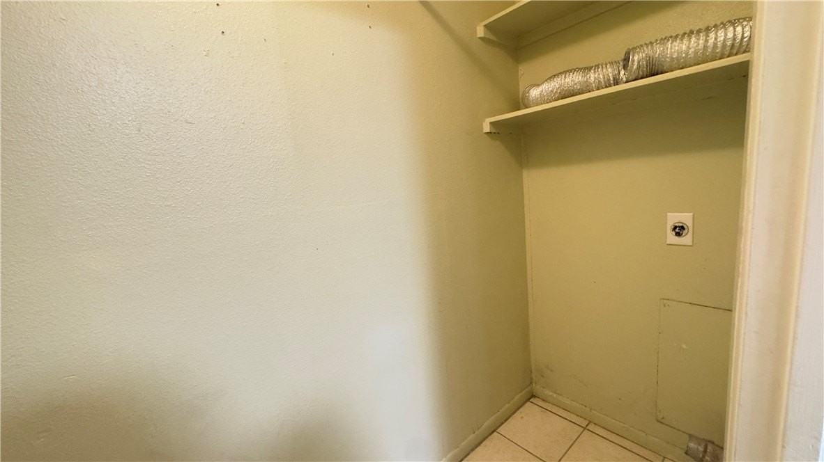 7225 Owen Ct #B - Photo 6 of 21