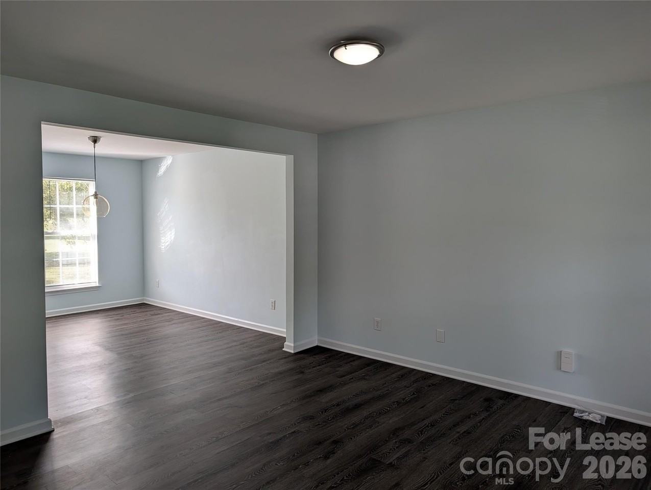 11141 Carver Pond Rd - Photo 4 of 31