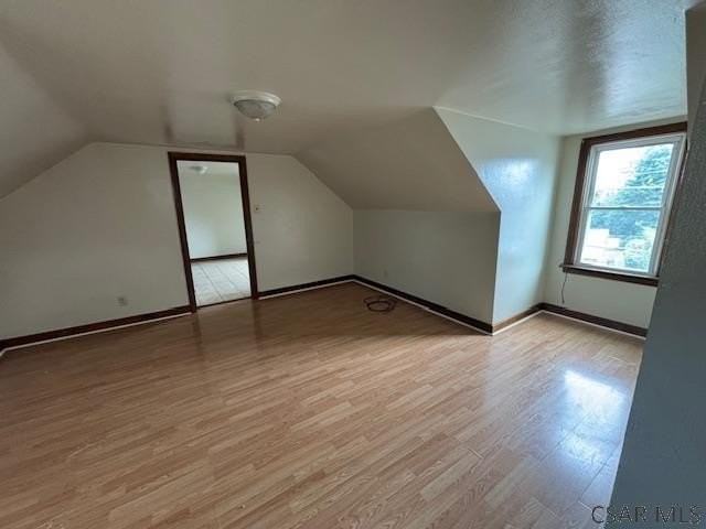 389 Brush Ave - Photo 3 of 8