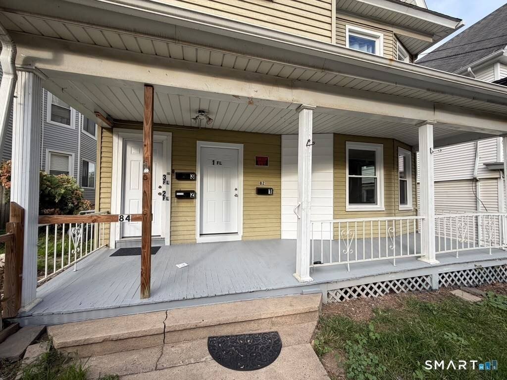 82 Bunker Hill Ave #1stFL - Photo 2 of 38