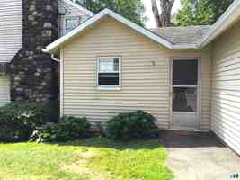 featured image of 18 East Ln