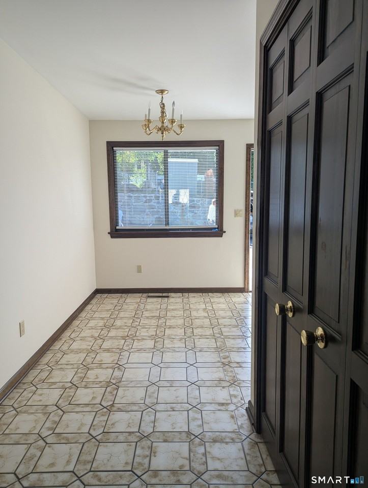266 Main Ave #5 - Photo 7 of 38