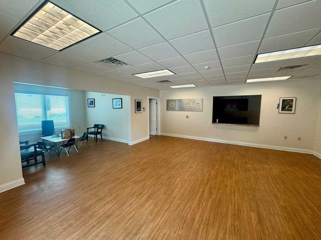 520 John D Odom Rd - Photo 3 of 27