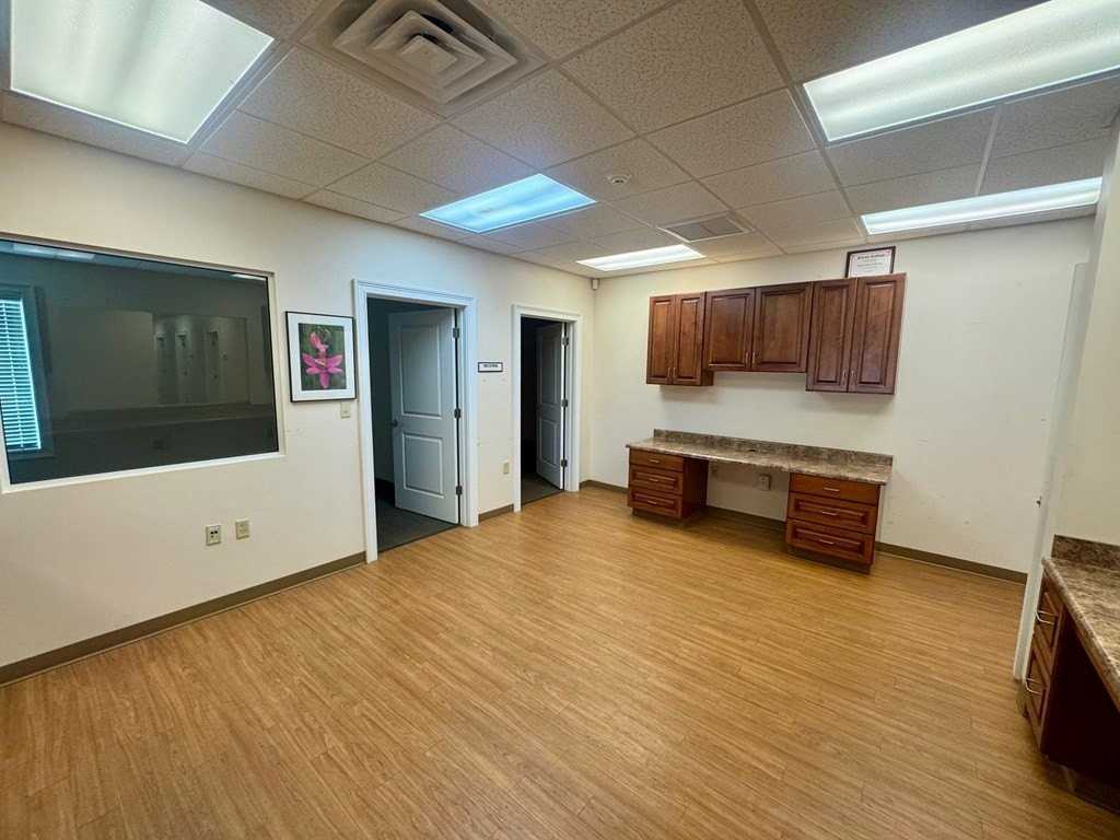 520 John D Odom Rd - Photo 6 of 27