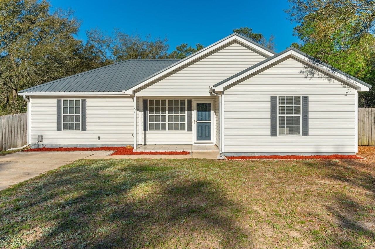 55 Oakridge Way - Photo 2 of 37