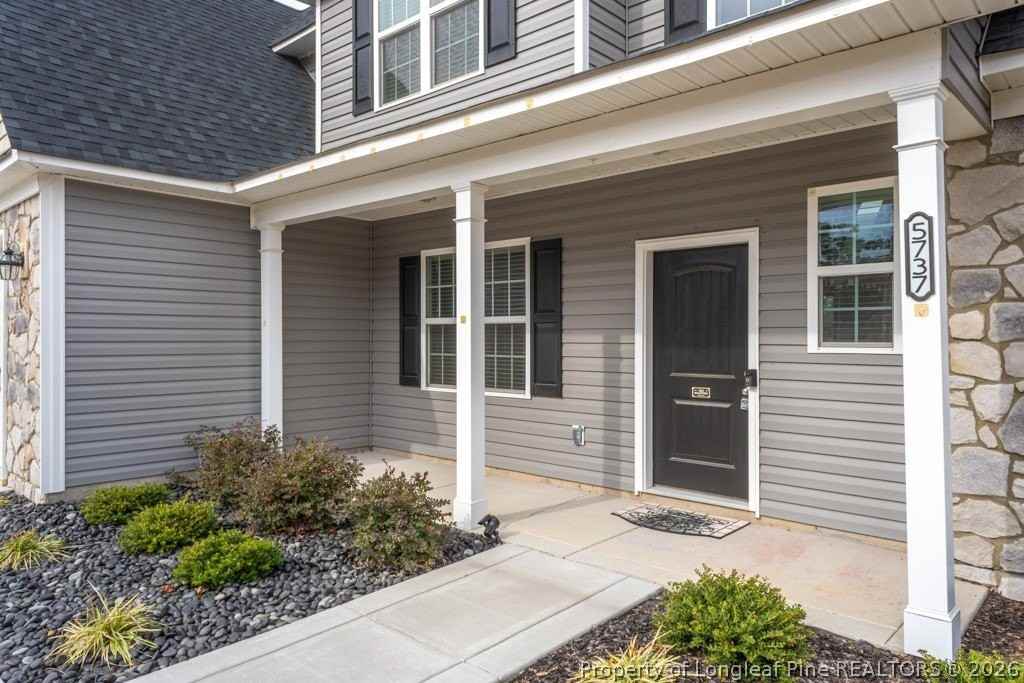 5737 Pooh Ave - Photo 5 of 50