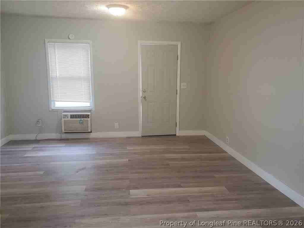 105 Bogard Cir Apt 8 - Photo 2 of 5