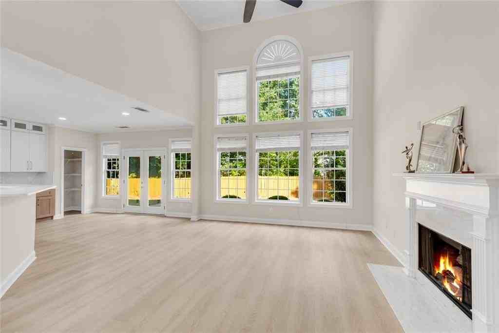 105 Parkside Close - Photo 7 of 30