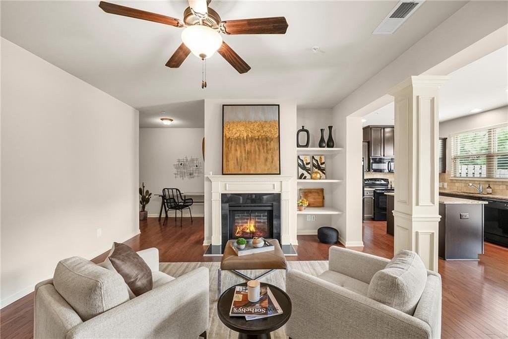 6595 Story Cir - Photo 3 of 31