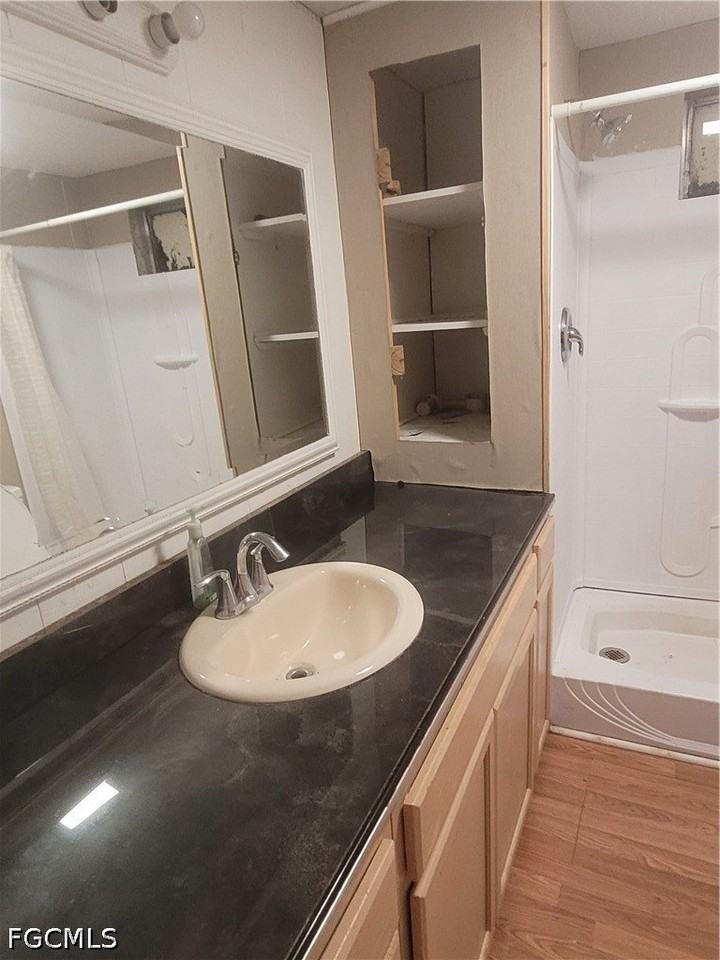 331 San Bernardino St - Photo 7 of 15