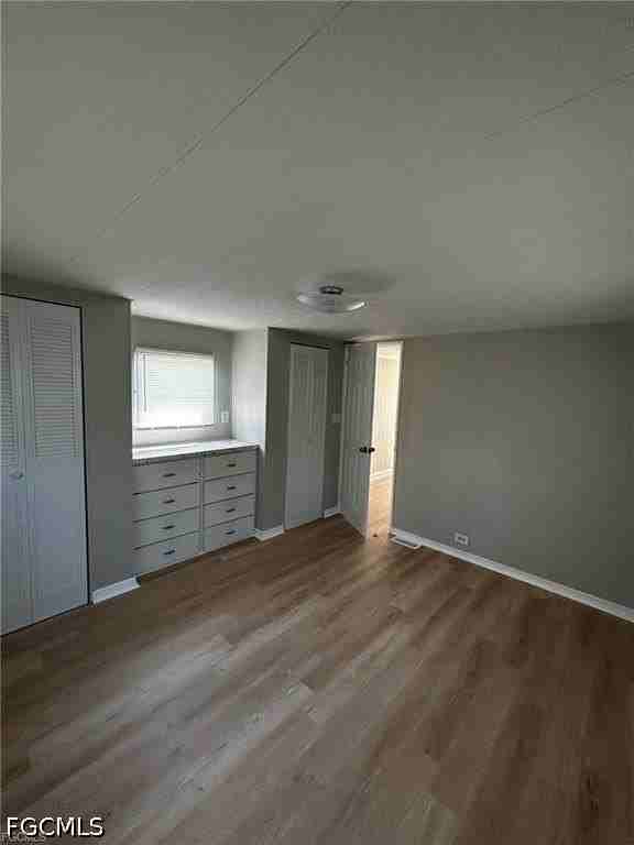 26186 Princess Ln - Photo 3 of 7