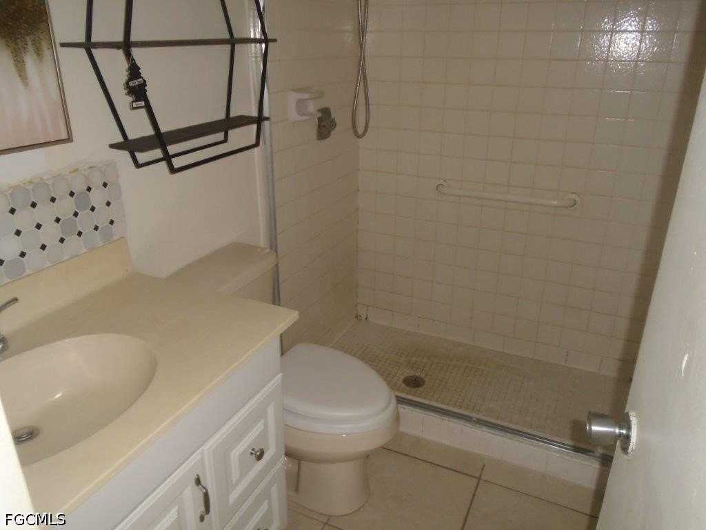 1539 Medford Pl - Photo 6 of 7