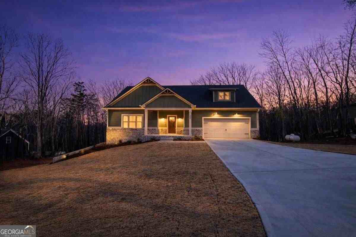 386 Mulberry Cir - Photo 2 of 42