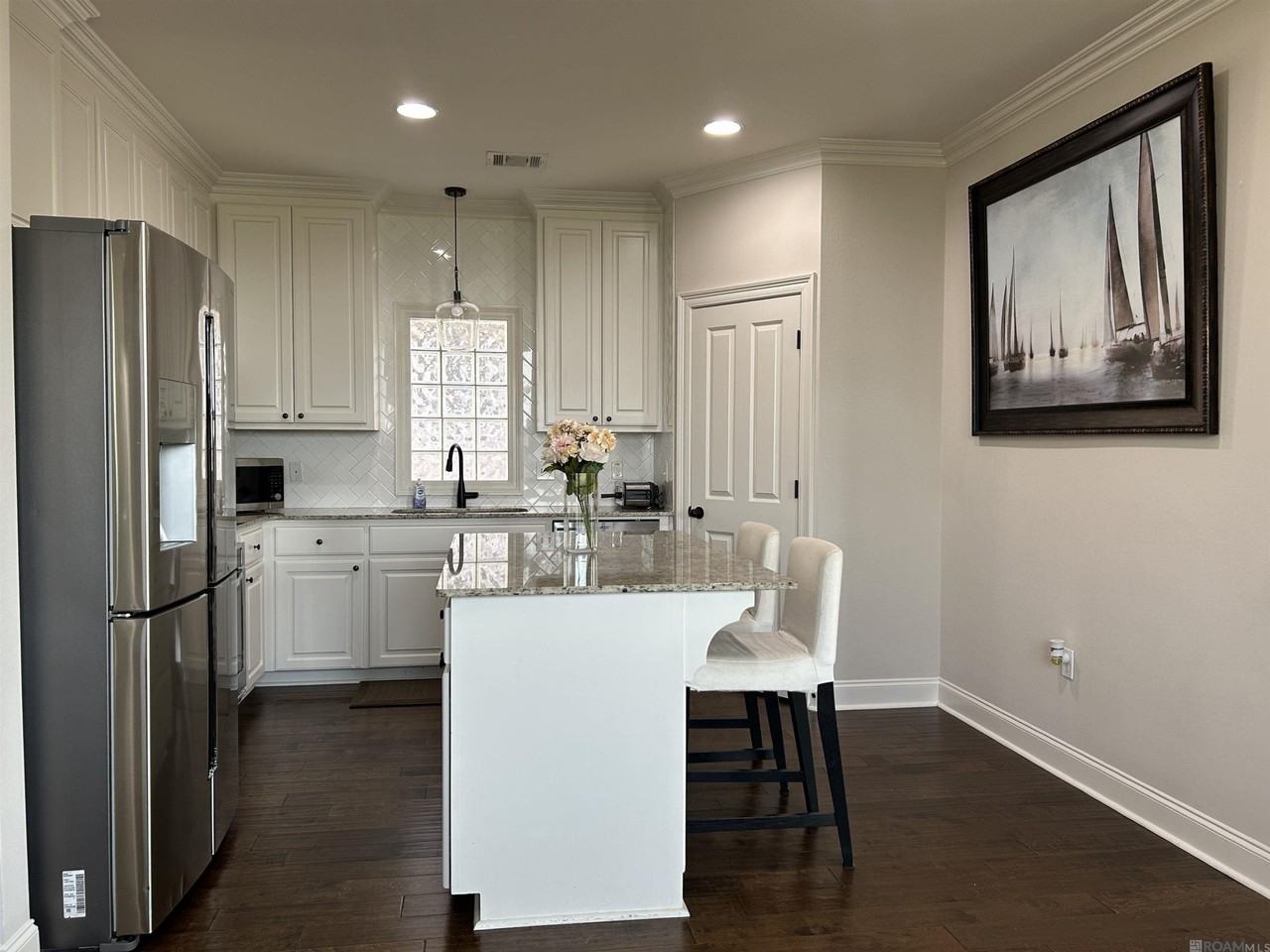 13965 Lexington Park Dr - Photo 5 of 18