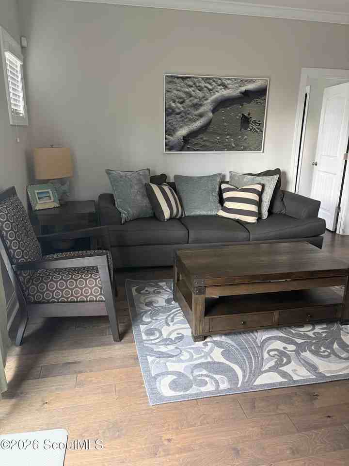 1401 Mariners Cir - Photo 6 of 15