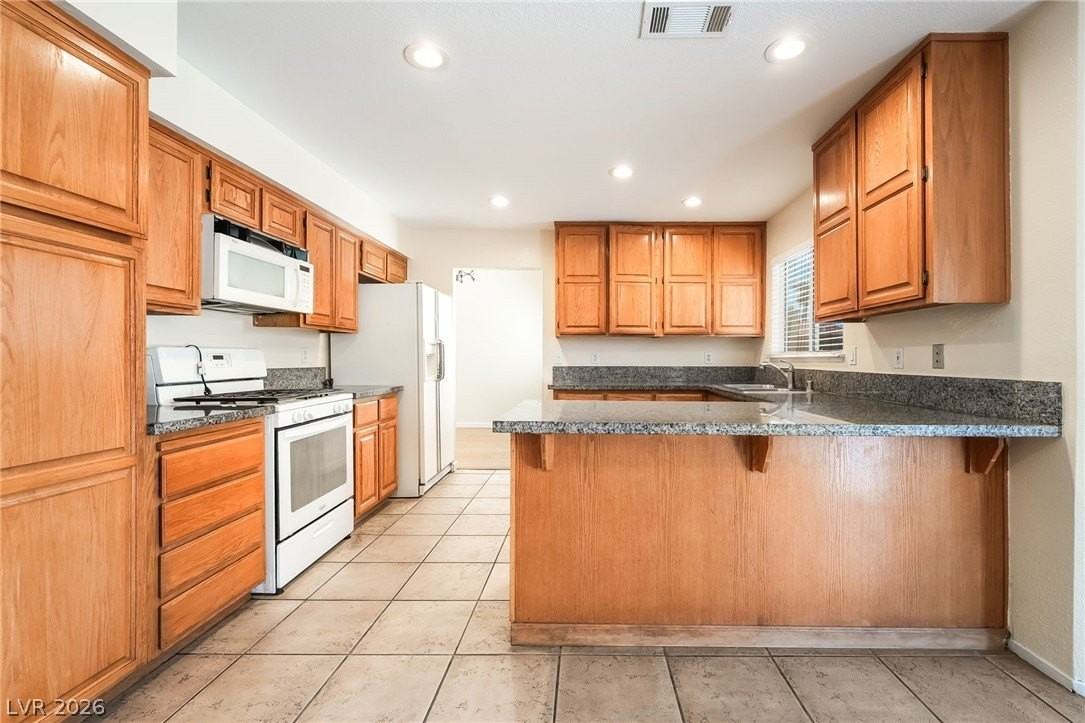1829 Vaccaro Pl - Photo 4 of 40