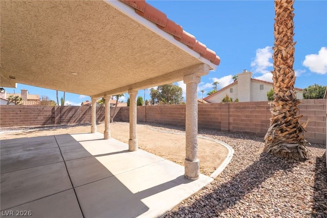 1829 Vaccaro Pl - Photo 6 of 40