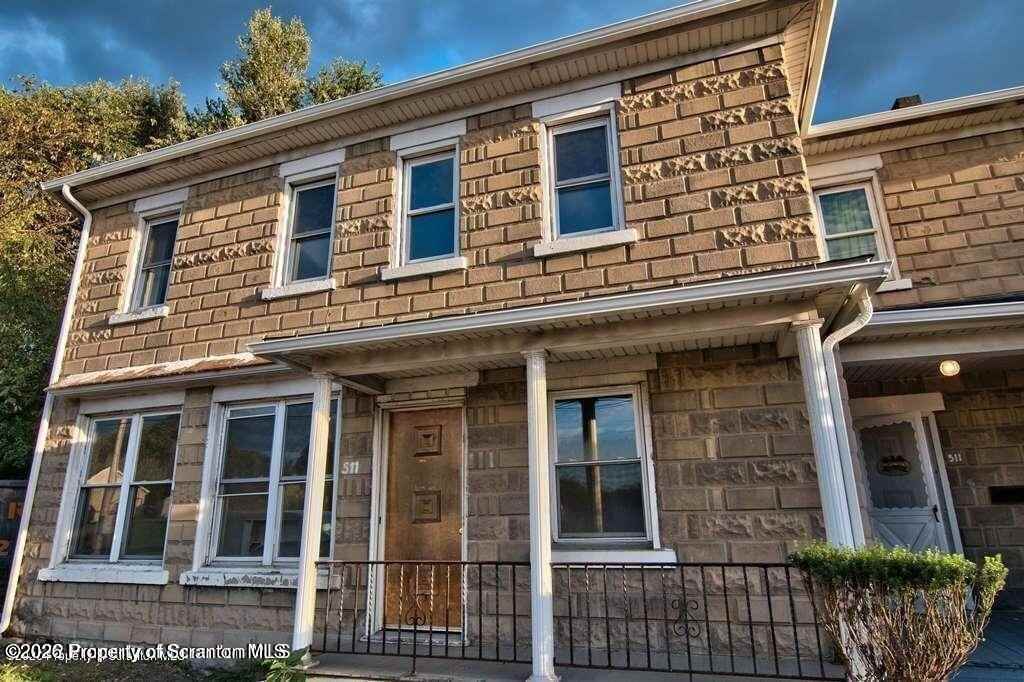511 N Main St - Photo 7 of 38