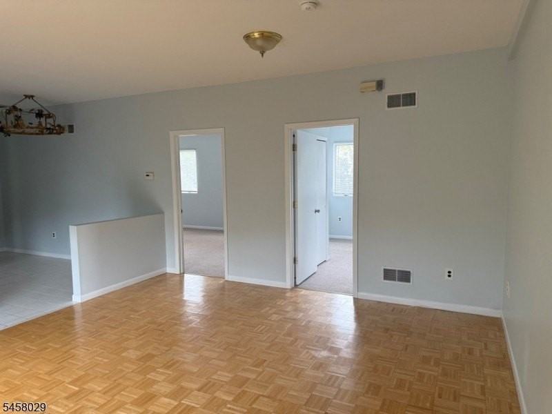 730 Main Street #2L - Photo 4 of 9