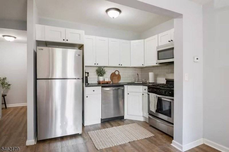 18 Jersey St #18B - Photo 4 of 24