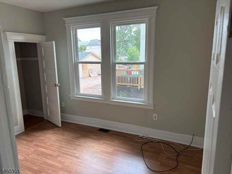 54 Chestnut St - Photo 7 of 18