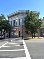 featured image of 9 Park Ave #2A