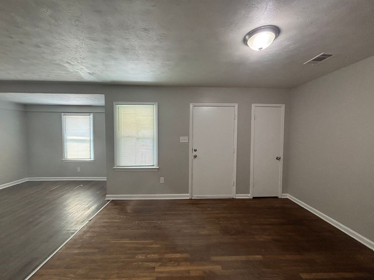 5380 Blackwell Rd - Photo 5 of 24