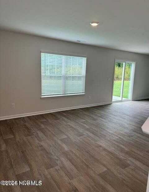 1301 Fowler Dr - Photo 4 of 12