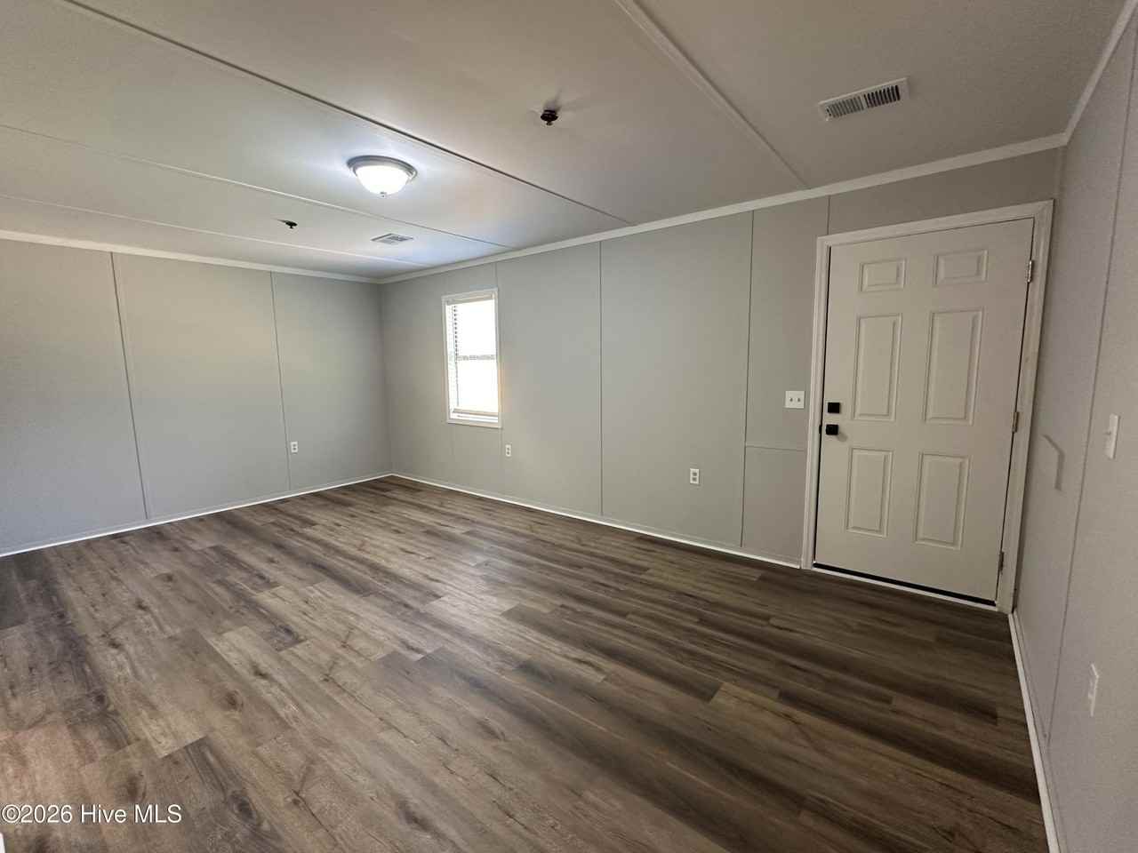 453 Columbia Ave Nw - Photo 4 of 10