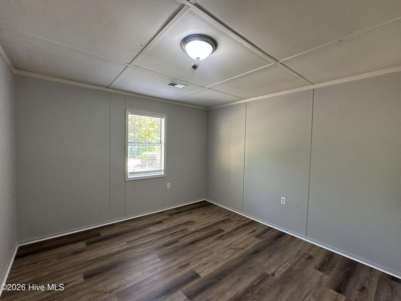 453 Columbia Ave Nw - Photo 5 of 10