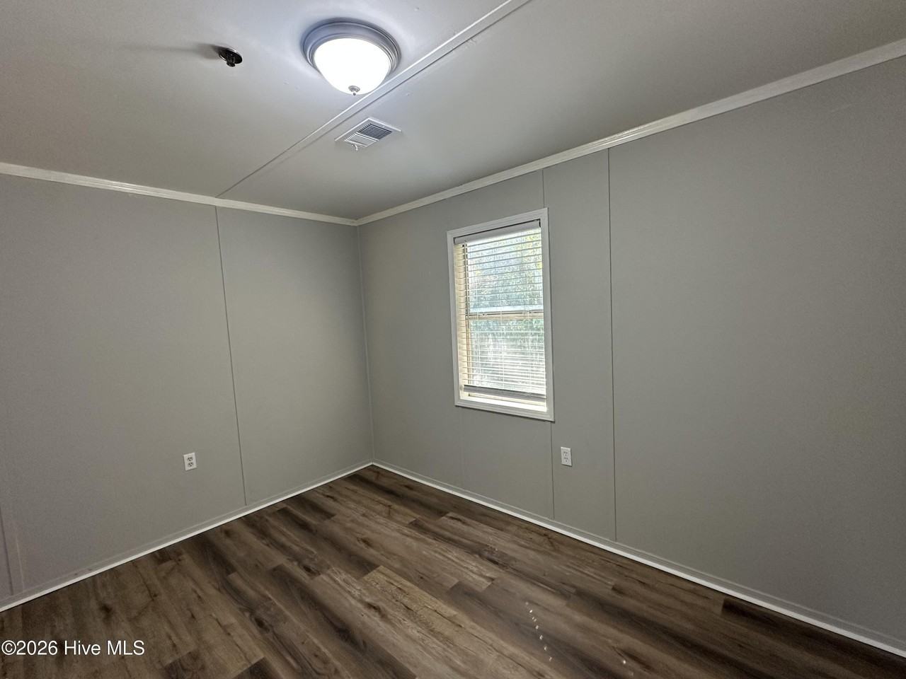 453 Columbia Ave Nw - Photo 6 of 10