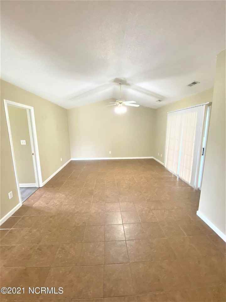 201 Faison Ln - Photo 6 of 9