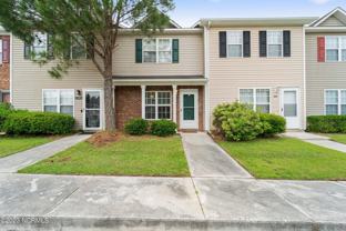 207 Pinegrove Ct - Photo 1 of 1