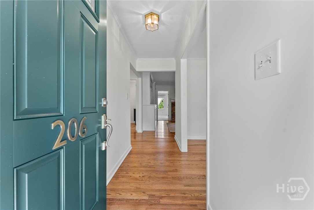 206 Fortson Dr - Photo 4 of 47
