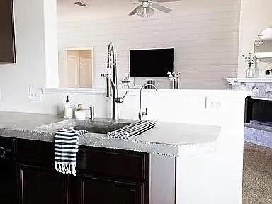 7006 96th St - Photo 4 of 18