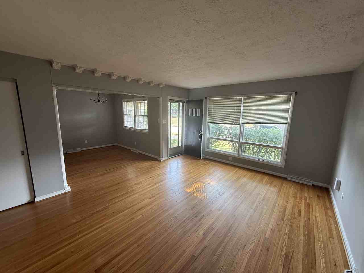 2116 Cypress Dr - Photo 3 of 18