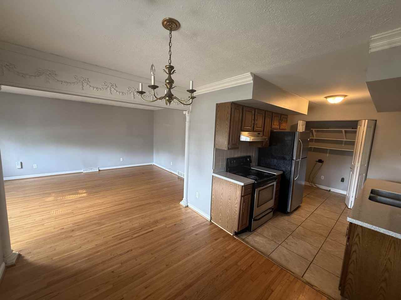 2116 Cypress Dr - Photo 5 of 18