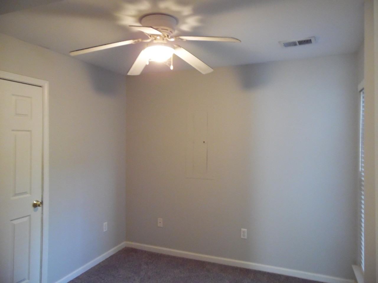 415 Marquis Ave #103 - Photo 5 of 8