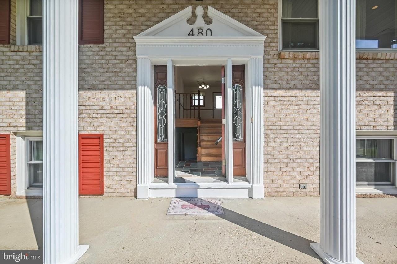 480 Brightwood Rd - Photo 2 of 50