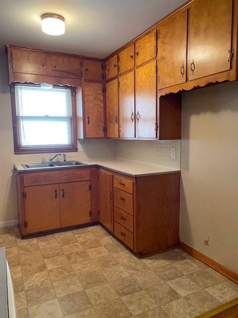 1065 S English Ave #1 - Photo 4 of 14