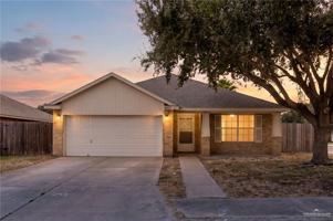 featured image of 4921 N 47th St