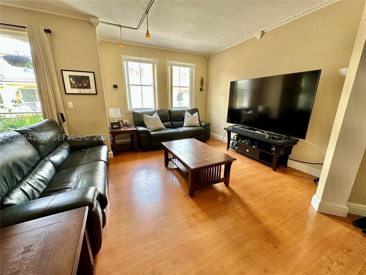 8866 W Flagler St #206 - Photo 4 of 25