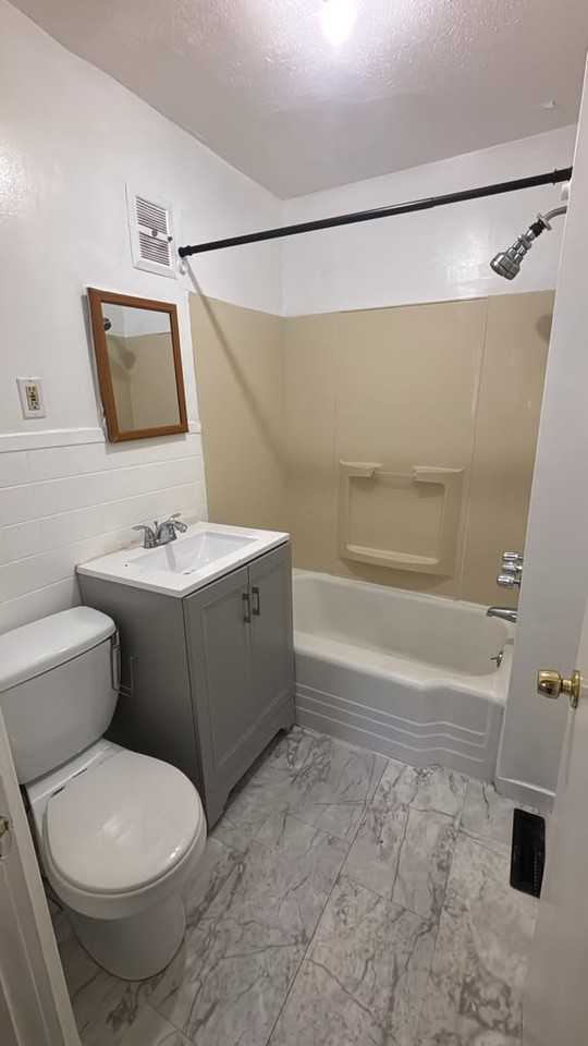 61 Otis St #61-1 - Photo 4 of 6