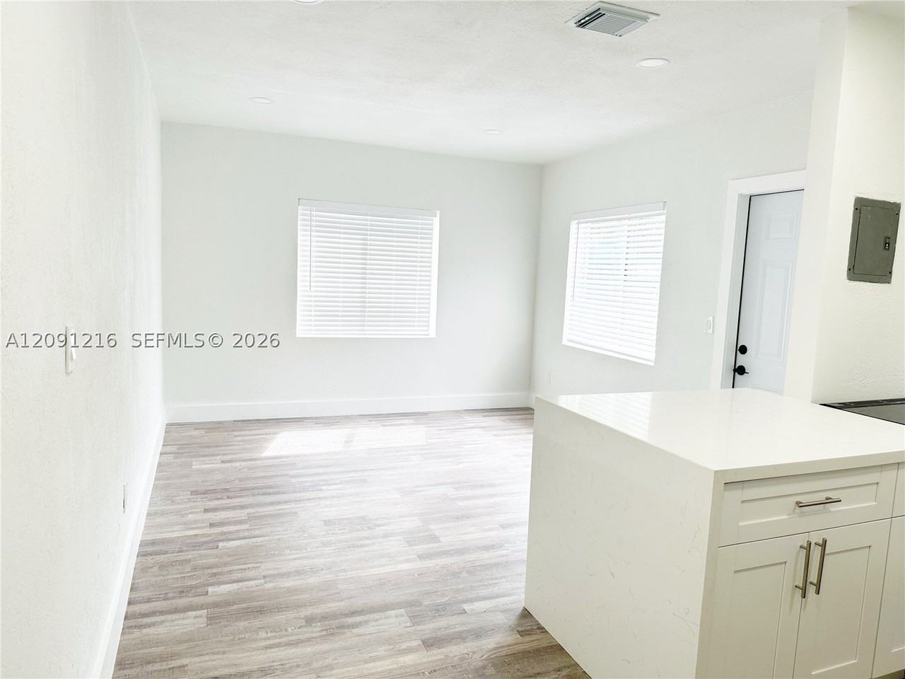3047 Sw 21st St #3047 - Photo 7 of 19