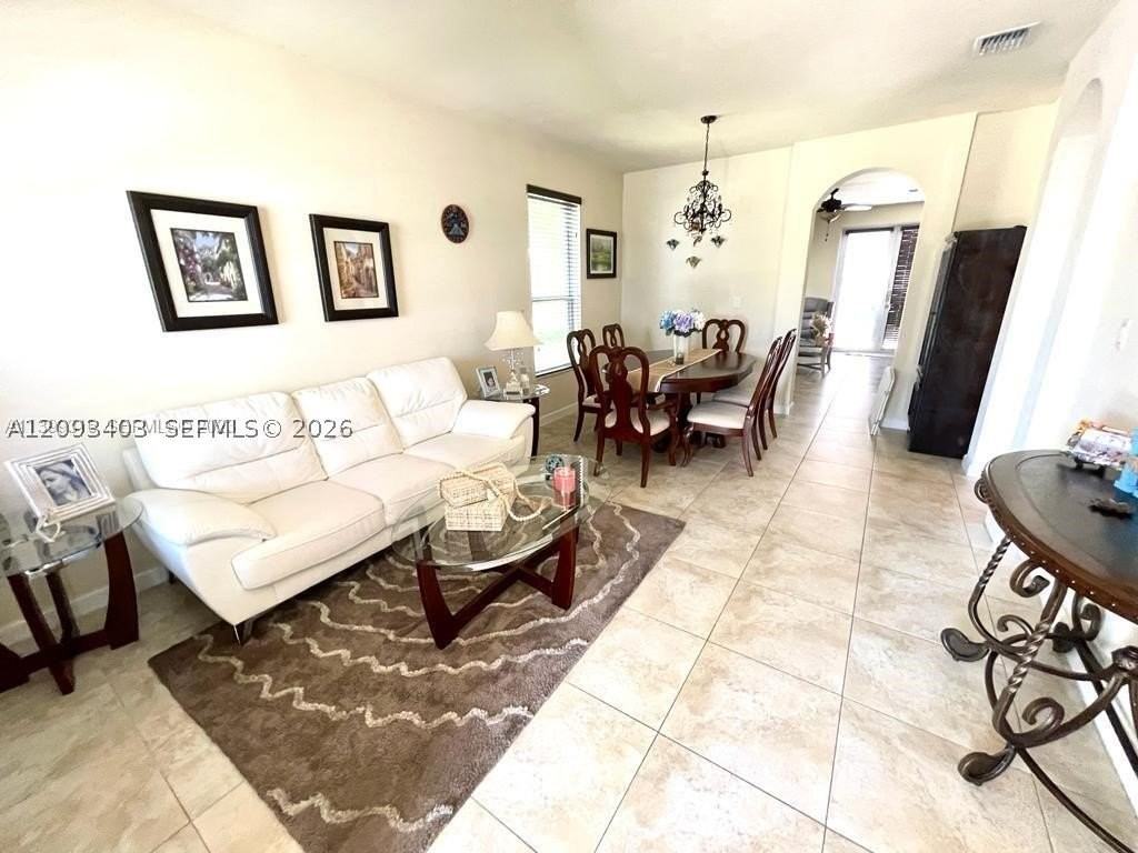 17030 Sw 95th Ter #17030 - Photo 2 of 41