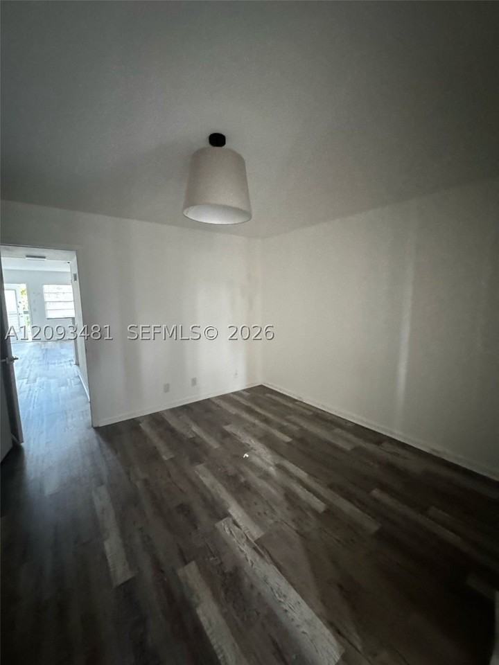 22 Suffolk A #22 - Photo 6 of 22