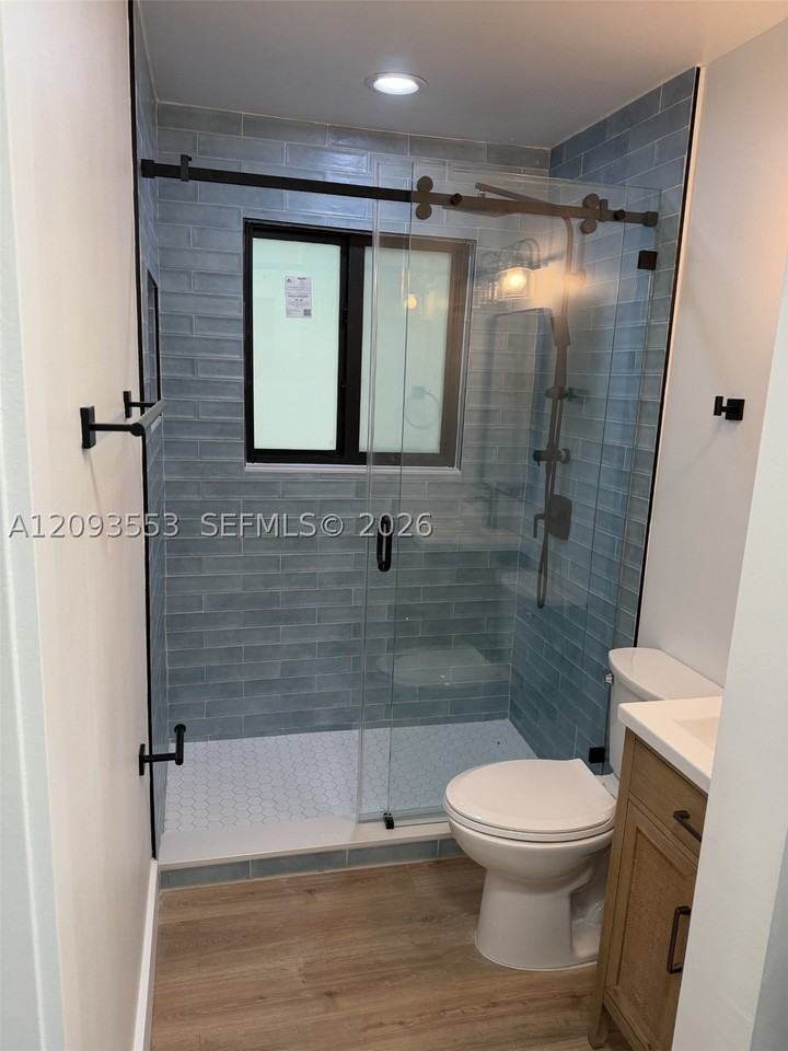 39 Gumbo Limbo Ave - Photo 4 of 28